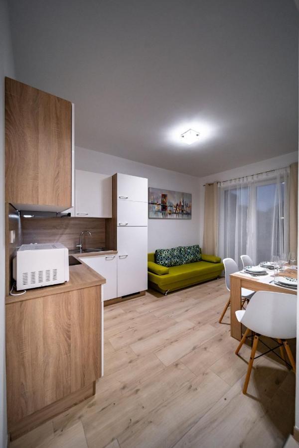 Apartments Arbis Lopar Eksteriør billede